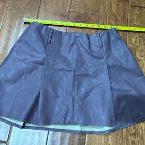 Medium LELIS Collection purple faux leather Skirt